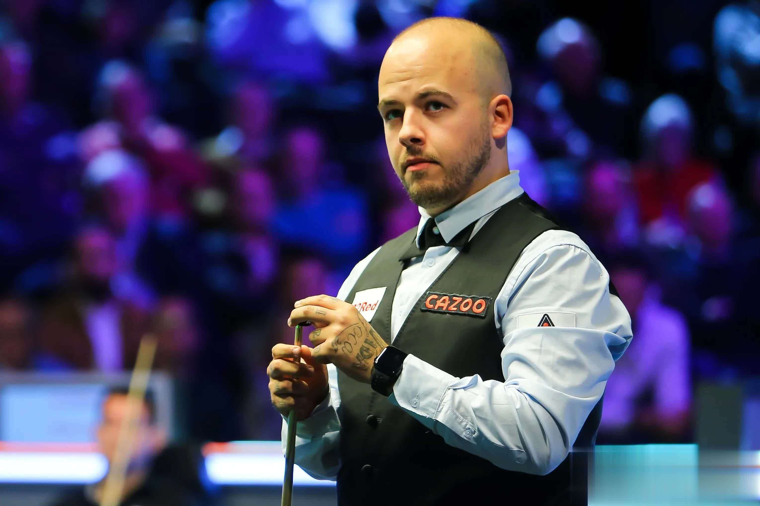 而球队在赛 而球队在赛